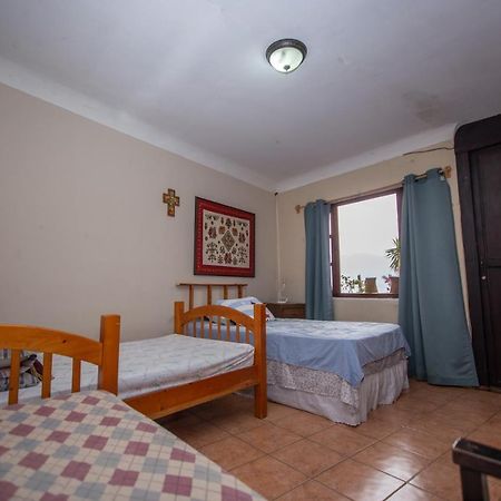 Santa Maria Del Lago Guest House San Pedro La Laguna Exterior photo