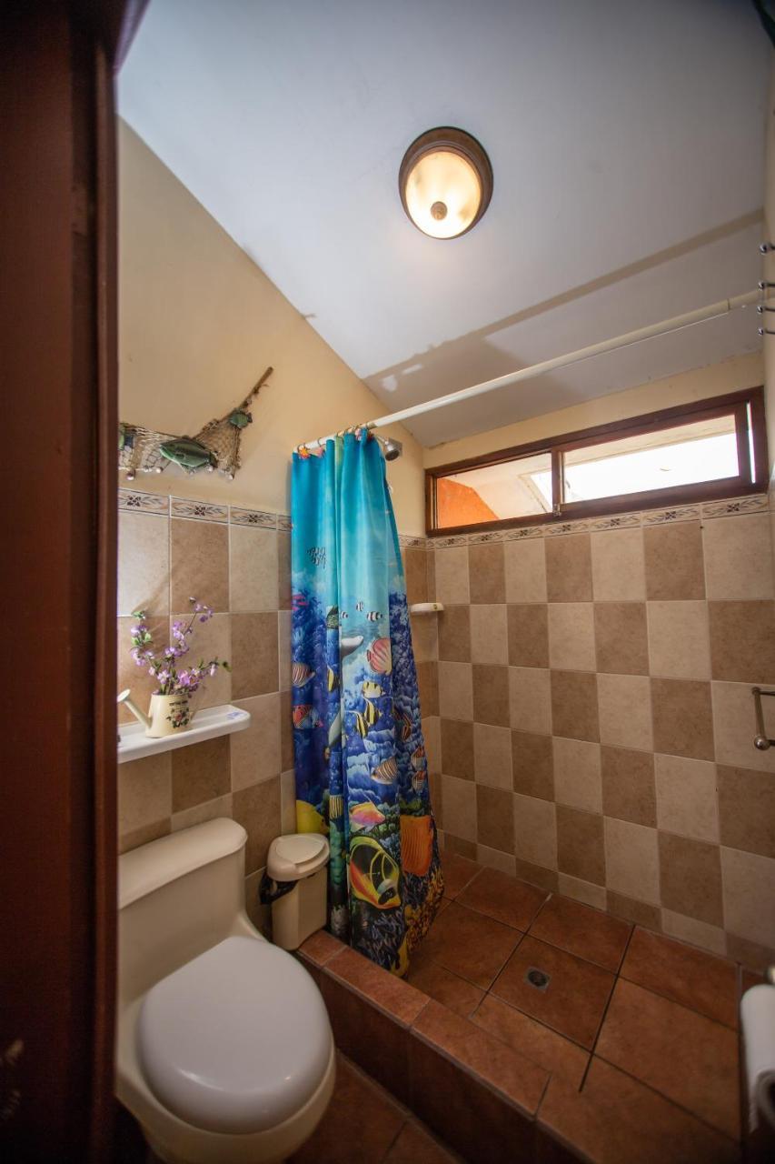 Santa Maria Del Lago Guest House San Pedro La Laguna Exterior photo